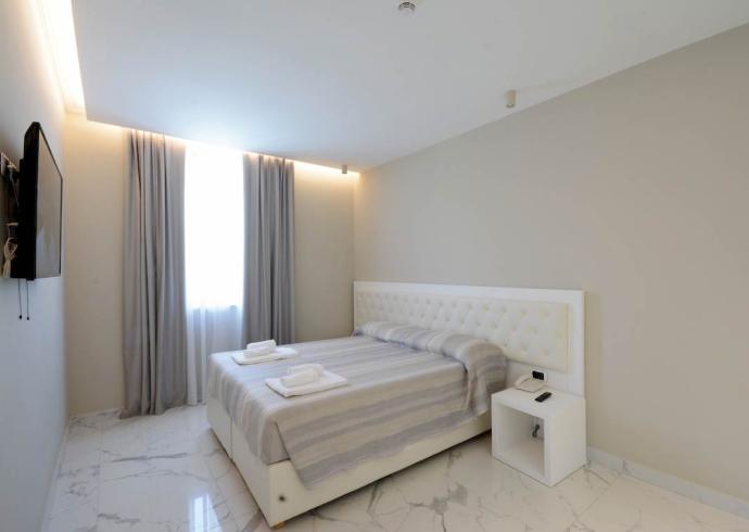 albapalace en modern-spacious-apartments-with-sea-view-alba-adriatica 021